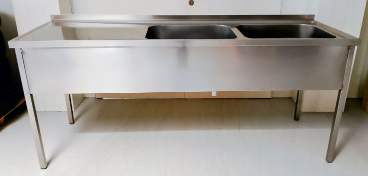 Mycí stůl